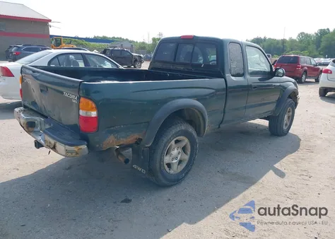 2002 Toyota Tacoma Xtracab из США, поврежденный, VIN 5TEWM72NX2Z097369